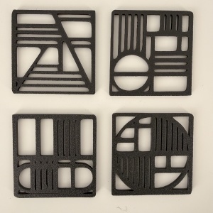 Set 4 suporturi / coastere pahare, patrat, 9 X 9 cm, negru, cutie inclusa, imprimate 3D