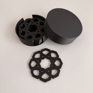 Set 6 suporturi / coastere pahare, rotund, diametru 9 cm, negru, cutie inclusa, imprimate 3D