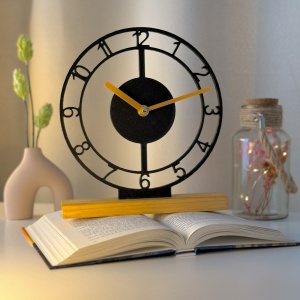 Ceas de birou - Mecanism SILENTIOS – DECORADI®, Eco-friendly, Baza din Lemn Natural, Afisare cu cifre arabe, Design Abstract, Negru 22 cm – Cadou sau Ceas de camera decorativ cu design modern, Printat 3D din PLA ECO(plastic biodegradabil)