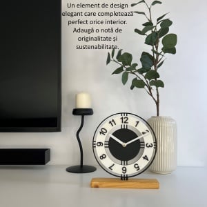 Ceas de birou - Mecanism SILENTIOS – DECORADI®, Eco-friendly, Baza din Lemn Natural, Afisare cu cifre arabe, Design Abstract, Negru / Alb 22.5 cm – Cadou sau Ceas de camera decorativ cu design modern, Printat 3D din PLA (plastic biodegradabil) - Img 5