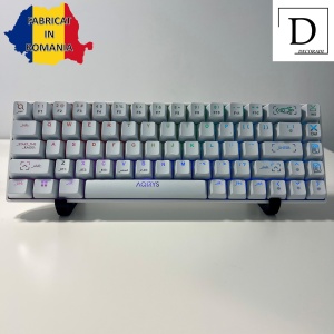 Set 2 suporti pentru tastatura imprimati 3D din PLA (Bioplastic), NEGRU, Permite eliberarea rapida a biroului, Pune in valoare tastaturile de colectie - Img 2