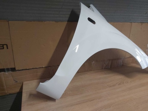 Aripa Fata Dreapta Ford Focus 2/II 2004-2008 (Frozen White) - Disponibil în rate - Img 3