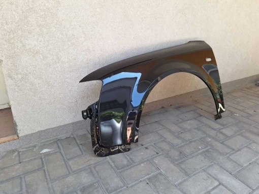 Aripa Fata Stanga Audi A4 B6 An 2000-2004 Vopsita Negru Metalizat - Disponibil în rate - Img 2