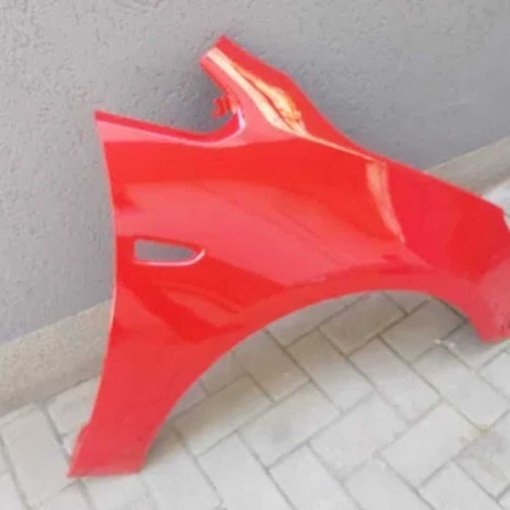 Aripa Fata Dreapta Opel Astra J 2009-2015 Vopsita Rosu - Disponibil în rate - Img 3