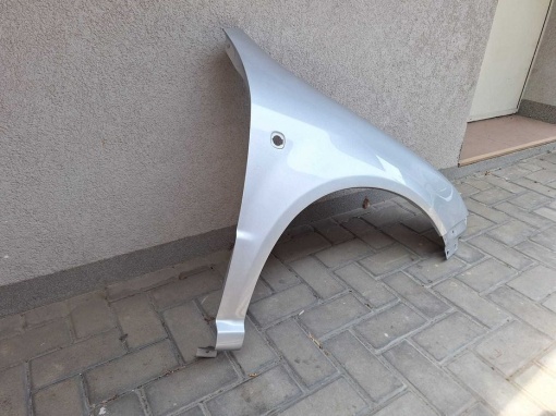 Aripa Fata Dreapta Skoda Fabia 1 I An 1999-2007 Vopsita Gri Deschis - Disponibil în rate - Img 3