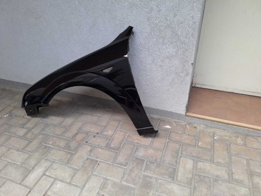 Aripa Fata Stanga Ford Mondeo 2000-2007 Vopsita Negru - Disponibil în rate - Img 3
