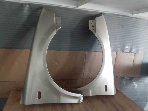 Aripa Fata Dreapta&amp;Stanga VW Passat B5.5 An 2000-2003 (LD1W (Auriu)) - Disponibil în rate - Img 2