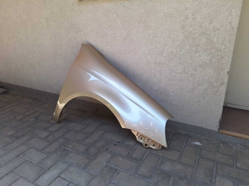 Aripa Fata Dreapta VW Jetta 3 III An 2005-2011 Vopsita Auriu - Disponibil în rate - Img 2