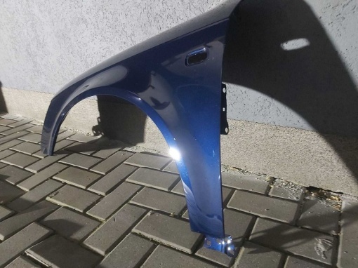 Aripa Fata Stanga Audi A4 B7 An 2004-2007 Vopsita Albastru - Disponibil în rate - Img 3