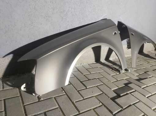 Aripa Fata Dreapta &amp; Stanga Audi A4 B7 An 2004-2007 Vopsita Auriu - Disponibil în rate - Img 2