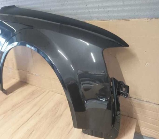 Aripa Fata Dreapta Audi A4 B6 An 2000-2004 (LZ9W (Negru)) - Disponibil în rate - Img 2