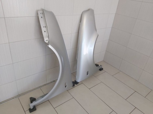 Set Aripa Fata Dreapta-Stanga VW Golf 4/IV 1998-2004 (LA7W (GRI)) - Disponibil în rate - Img 2