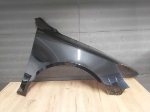 Aripa Fata Dreapta Skoda Octavia 2/II 2008-2013 (F9R (Negru)) - Disponibil în rate - Img 1
