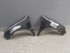 Aripa Fata Dreapta + Stanga VW Golf 5 V 2004-2008 Vopsita Negru - Disponibil în rate - Img 1