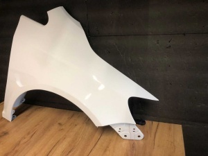Aripa Fata Dreapta VW Golf 5/V Plus 2005-2009 (LB9A (Alb)) - Disponibil în rate - Img 2