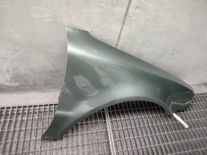 Aripa Fata Dreapta VW Passat B5.5 An 2004-2005 (LA7S (Verde)) - DISPONIBIL IN RATE - Img 3