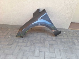 Aripa Fata Stanga Ford Focus 2 II An 2008-2011 Vopsita Gri Inchis - Disponibil în rate - Img 1