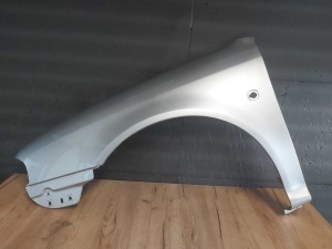 Aripa Fata Stanga Skoda Octavia 1/I An 1999-2007 (F7T (Gri Deschis)) - Disponibil în rate - Img 1