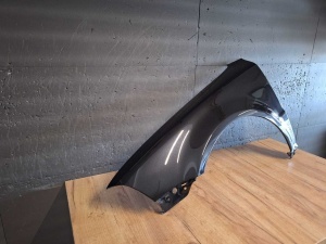 Aripa Fata Stanga VW Passat B5.5 An 2003-2005 (LC9Z (Negru)) - Disponibil în rate - Img 2