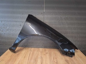 Aripa Fata Dreapta Audi A3 8L An 1996-2003 (LZ9W (Negru)) - Disponibil în rate - Img 1