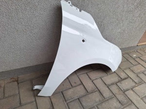 Aripa Fata Dreapta Fiat 500 An 2007-2015 Vopsita Alb - Disponibil în rate - Img 3