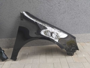 Aripa Fata Dreapta + Stanga VW Golf 5 V 2004-2008 Vopsita Negru - Disponibil în rate - Img 3