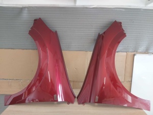 Aripa Fata Dreapta Stanga Opel Astra H 2004-2009 (Z50D (Rosu)) - Disponibil în rate - Img 1