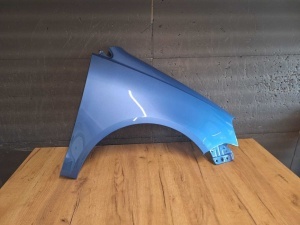 Aripa Fata Dreapta VW Polo 6 VI 9N An 2005-2009 (LA5R (Albastru)) - Disponibil în rate - Img 1