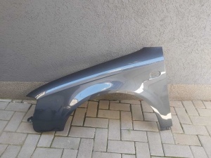 Aripa Fata Stanga Audi A4 B7 An 2004-2007 Vopsita Gri Inchis - Disponibil în rate - Img 1
