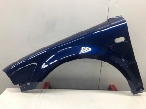 Aripa Fata Stanga VW Passat B5.5 An 2000-2004 (LD5Q (Albastru)) - Disponibil în rate - Img 1