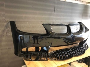 Bara Fata BMW E90 An 2005-2008 Aspect M (i475 (Negru)) Vers. 2 - Disponibil în rate - Img 2