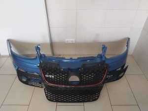 Pachet Bara/Bandou Fata+Toate Grilele VW Golf 5/V GTi 04-08 (LC5G) - Disponibil în rate - Img 1