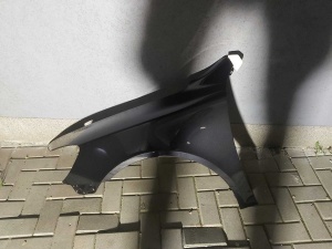 Aripa Fata Stanga Skoda Octavia 2 II FaceLift Vopsita Negru Metalizat - Disponibil în rate - Img 1