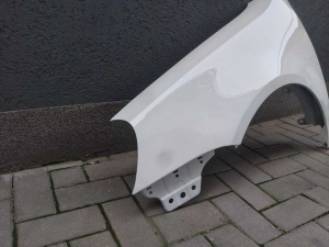 Aripa Fata Stanga VW Golf 5/V 2004-2008 Vopsita Alb - Disponibil în rate - Img 2
