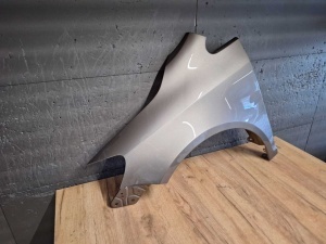 Aripa Fata Stanga VW Golf 5 V Plus 2005-2009 (LA8X (Maro)) - Disponibil în rate - Img 2