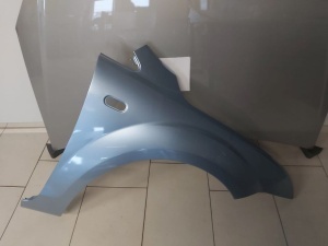 Aripa Fata Dreapta Ford Focus 2/II 2004-2008 (Tonic Metallic) - Disponibil în rate - Img 1