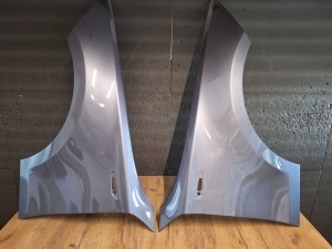 Aripa Fata Dreapta & Stanga BMW E81 E87 An 2003-2010 (A18 (Gri)) - Disponibil în rate - Img 1