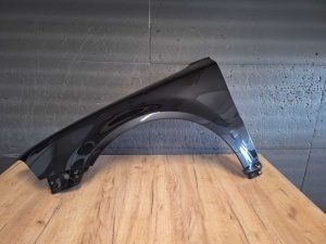 Aripa Fata Stanga VW Passat B5.5 An 2003-2005 (LC9Z (Negru)) - Disponibil în rate - Img 1