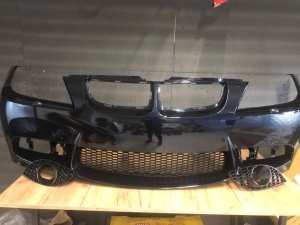 Bara Fata Spalator Far BMW E90 An 2005-2008 Aspect M (A35 (Albastru)) - Disponibil în rate - Img 1