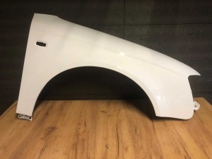 Aripa Fata Dreapta Audi A4/B7 An 2004-2007 (LY9C (Alb)) - Disponibil în rate - Img 1