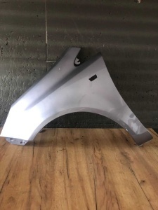 Aripa Fata Stanga Opel Corsa D 2006-2015 (Z166 (Gri)) - Disponibil în rate - Img 1