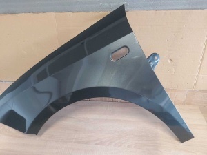 Aripa Fata Stanga Seat Ibiza 2008-2012 (LW7Z (Gri Inchis)) - Disponibil în rate - Img 1
