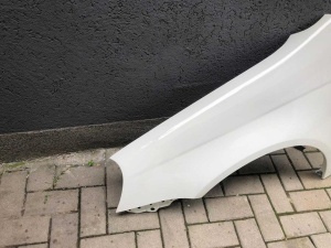Aripa Fata Stanga VW Jetta 3/III 2005-2011 Vopsita Alb - Disponibil în rate - Img 2