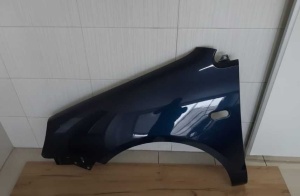 Aripa Fata Stanga VW Polo 5 V 9N 2002-2005 (LB5N (Albastru)) - Disponibil în rate