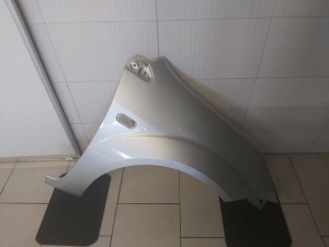 Aripa Fata Dreapta Ford Focus 1/I 1998-2004 MoonDust Silver (Argintiu) - Disponibil în rate - Img 1