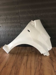 Aripa Fata Dreapta Toyota Aygo 2006-2012 (049 (Alb)) - Disponibil în rate - Img 1