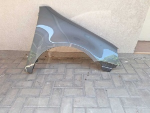 Aripa Fata Dreapta VW Golf 5 V An 2004-2008 Vopsita Verde - Disponibil în rate - Img 1