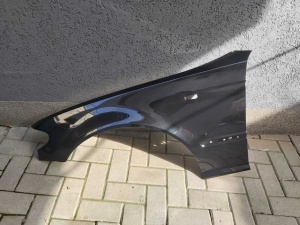 Aripa Fata Stanga BMW E46 FSL 2002-2005 Vopsita Negru - Disponibil în rate - Img 1