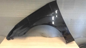 Aripa Fata Stanga Ford Focus 1/I 1998-2004 (Black Panther) - Disponibil în rate - Img 1