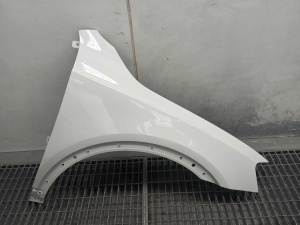 Aripa Fata Dreapta Audi Q3 An 2011-2014 (S9R (Alb)) - DISPONIBIL IN RATE